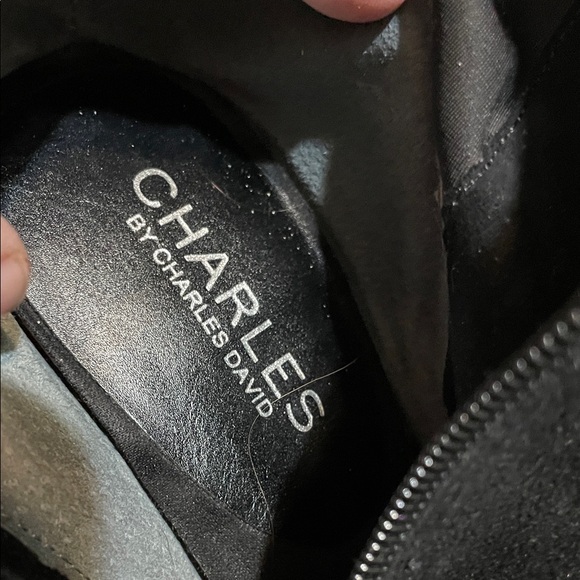 Charles David Black Heeled Boots - Picture 16 of 16